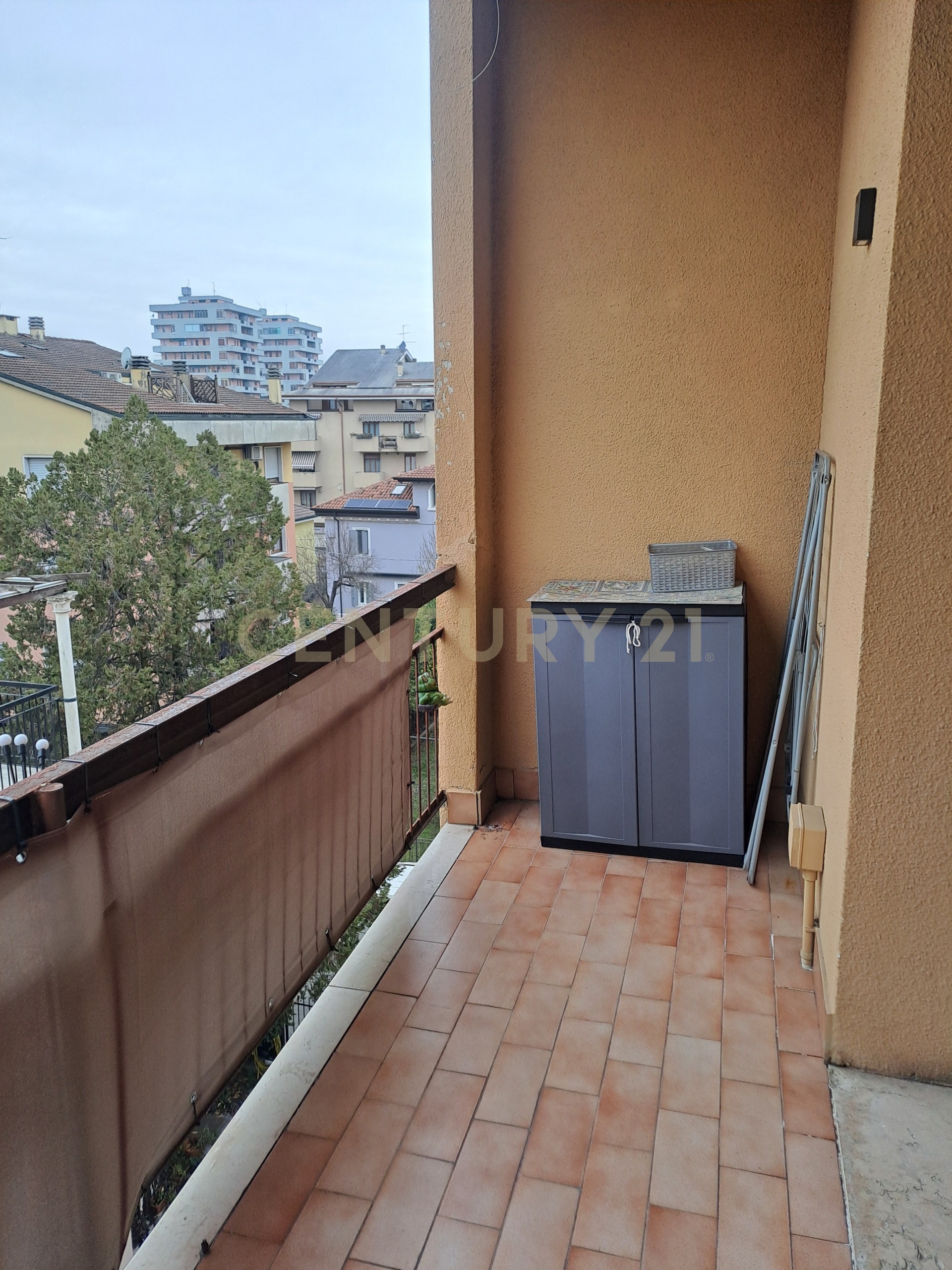 Appartamento da ristrutturare in via ugo foscolo 2, Verona