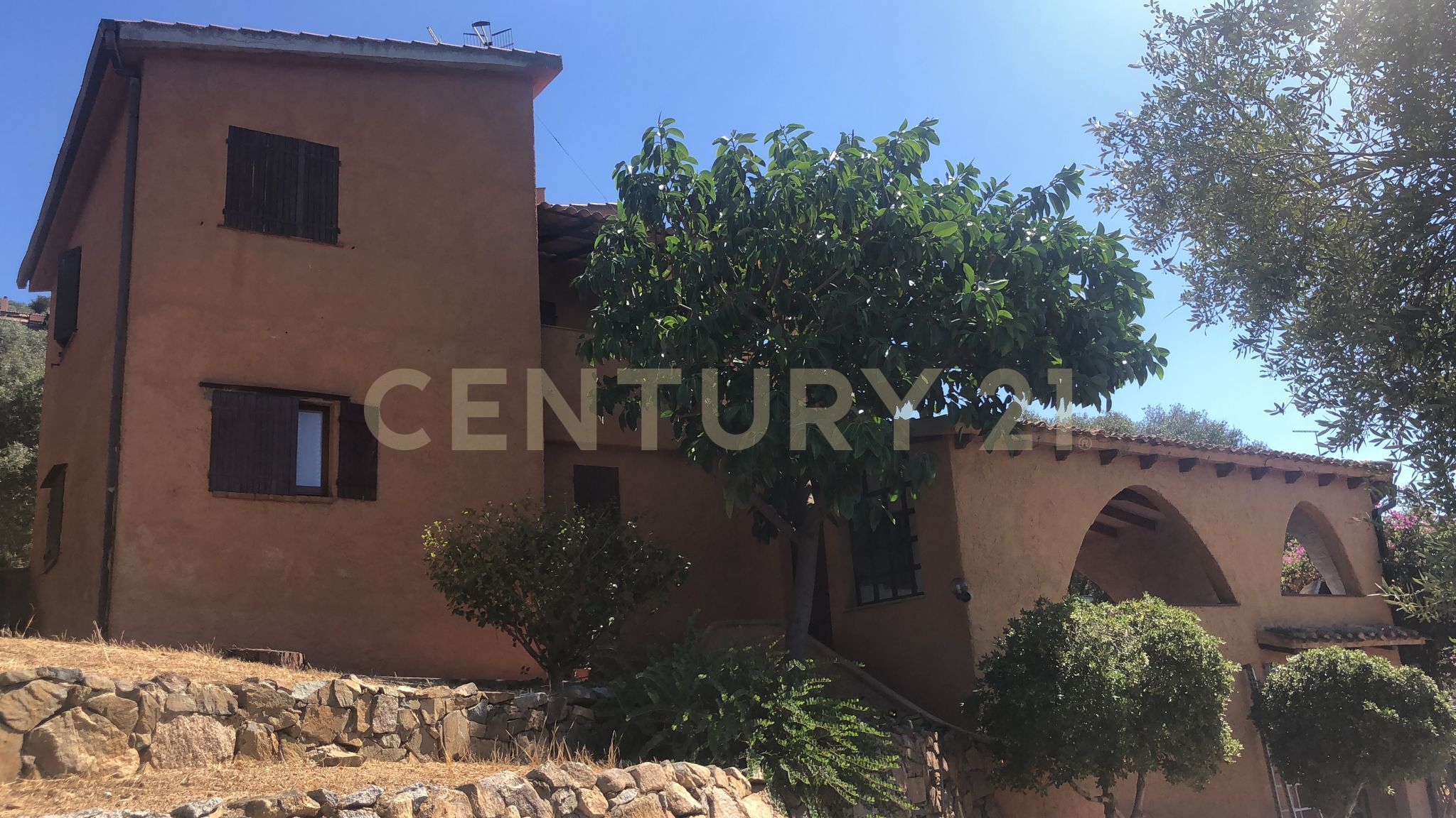 Casa indipendente con giardino in via degli eucalipti 21, Quartu Sant'Elena