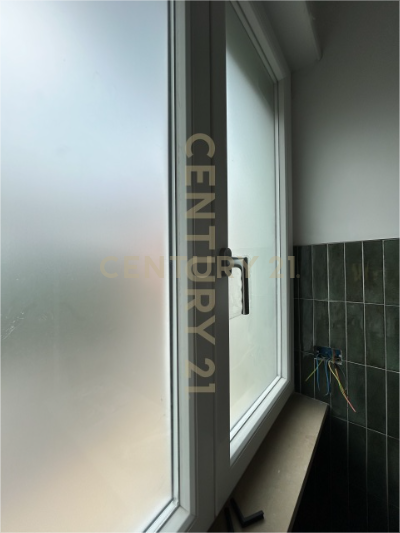 Quadrilocale con giardino in via merano 9, Verona