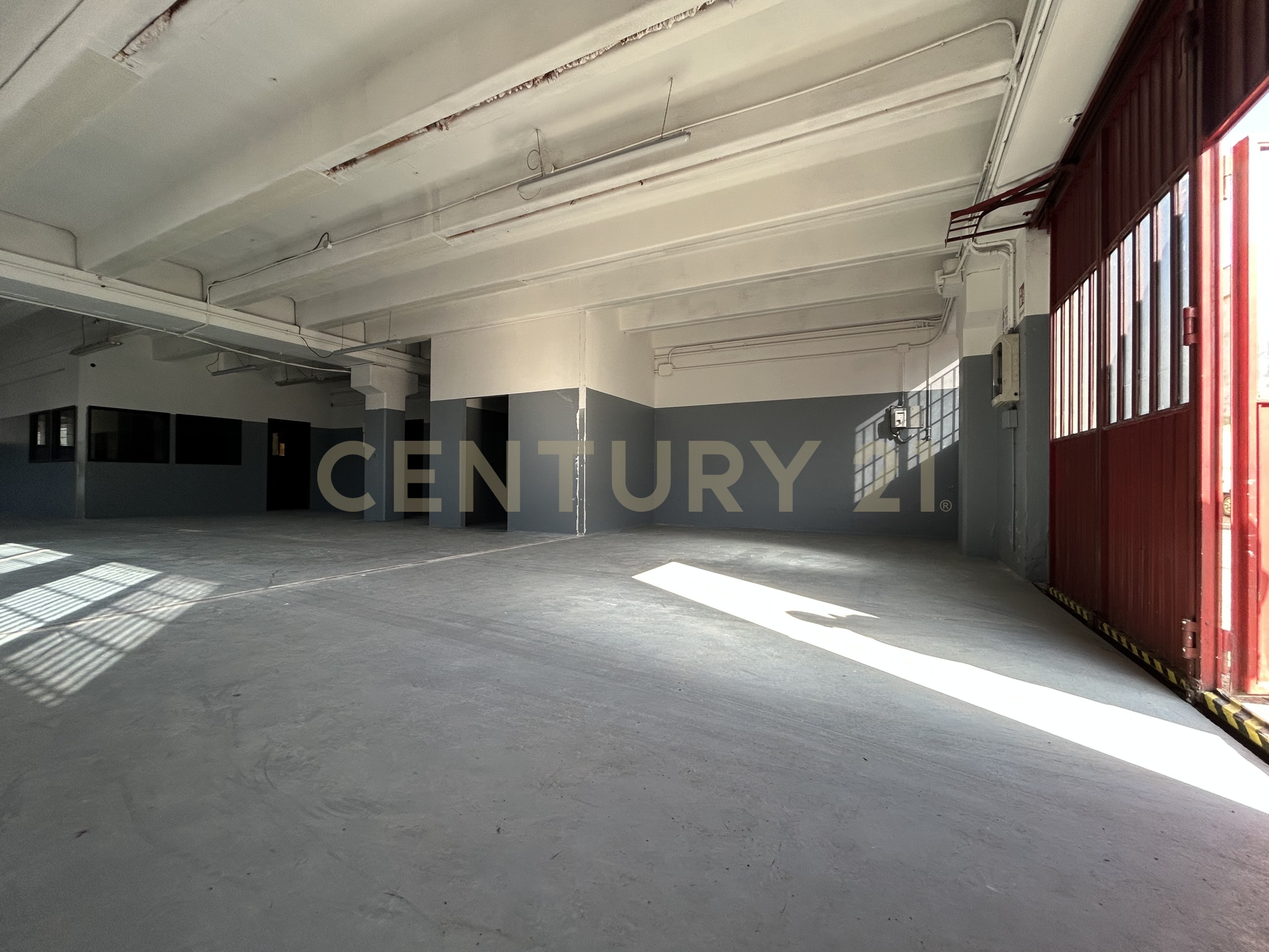 Laboratorio con giardino in via vespucci amerigo 7, San Martino Buon Albergo