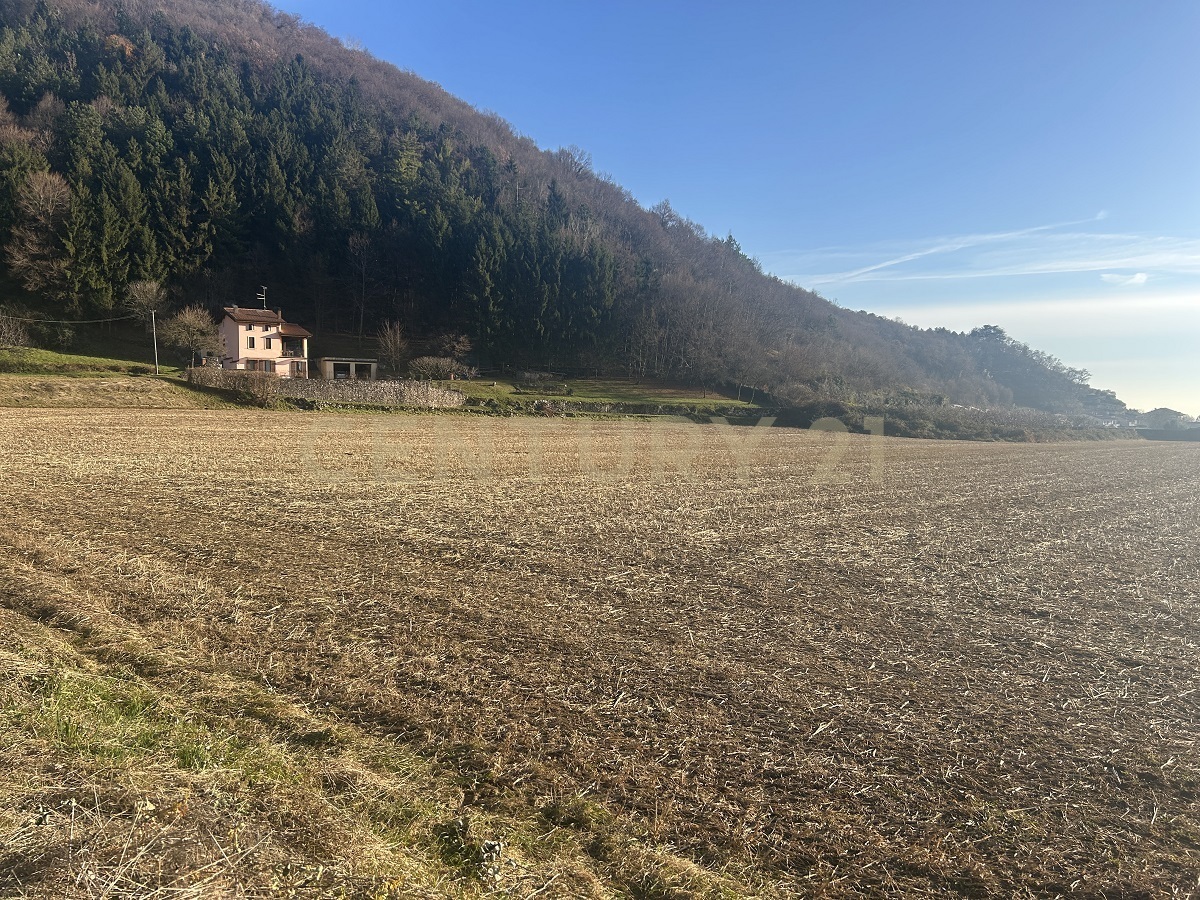 Terreno Edificabile con giardino in via don giovanni calabria 2, Tregnago
