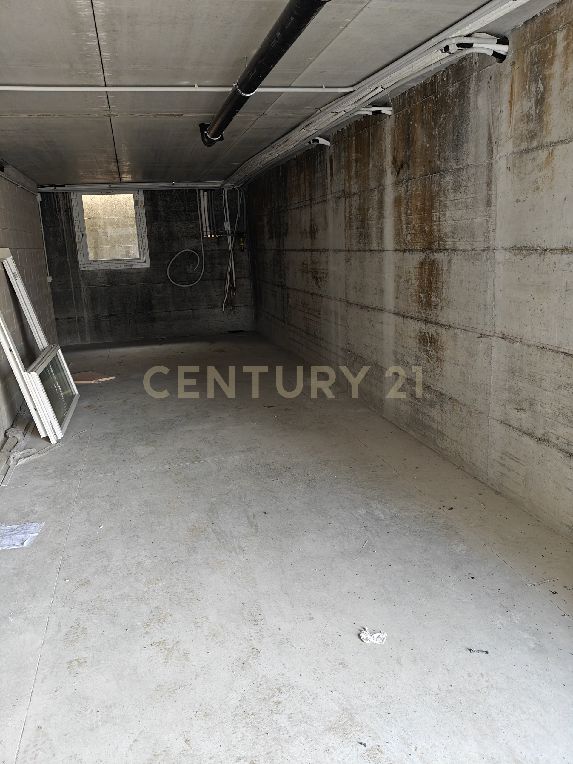 Quadrilocale con giardino in via toffanelle nuove, Verona