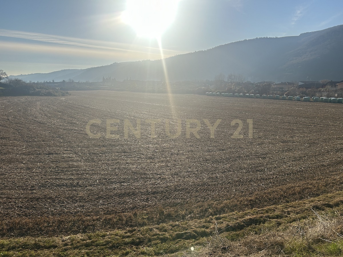 Terreno Edificabile con giardino in via don giovanni calabria 2, Tregnago