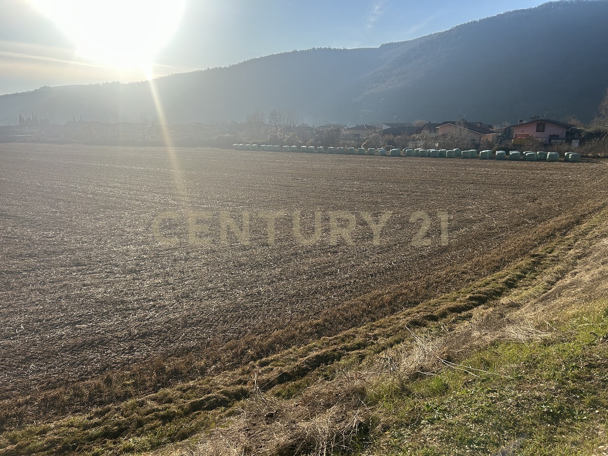 Terreno Edificabile con giardino in via don giovanni calabria 2, Tregnago