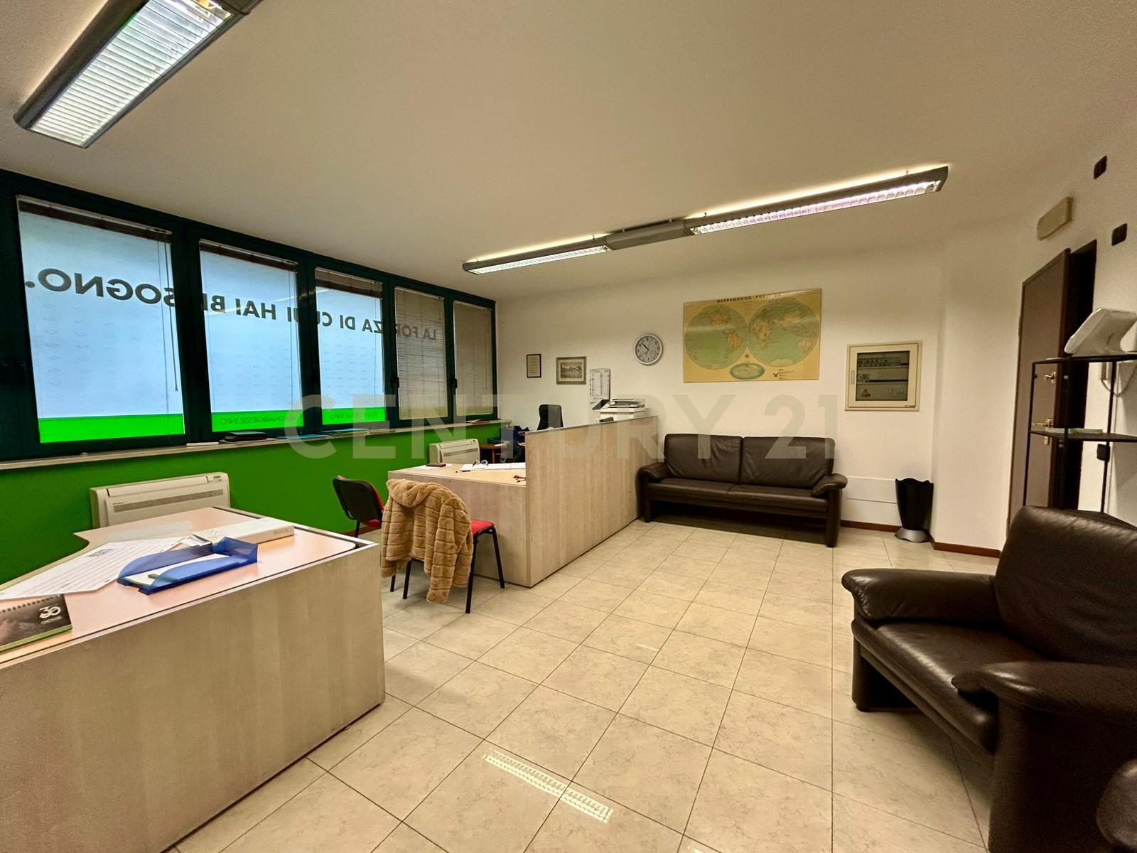 Ufficio con giardino in via marco minghetti 16, San Bonifacio