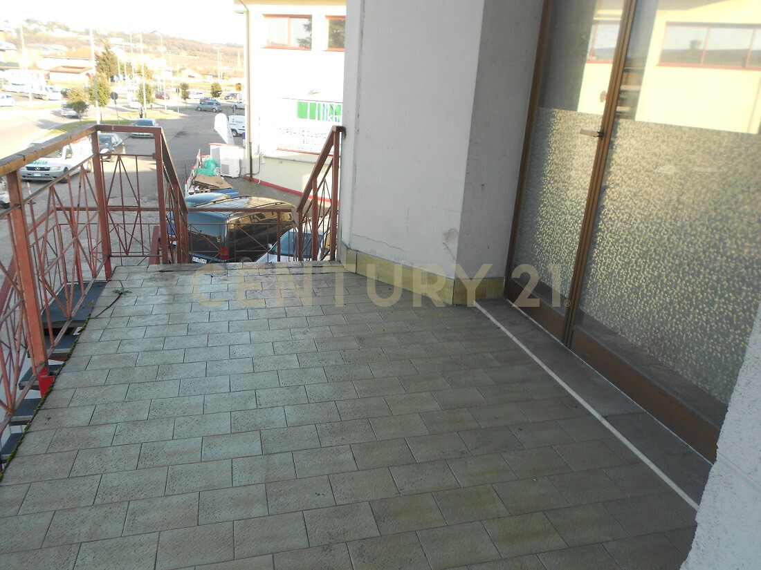 Ufficio con giardino in via vespucci amerigo snc, San Martino Buon Albergo