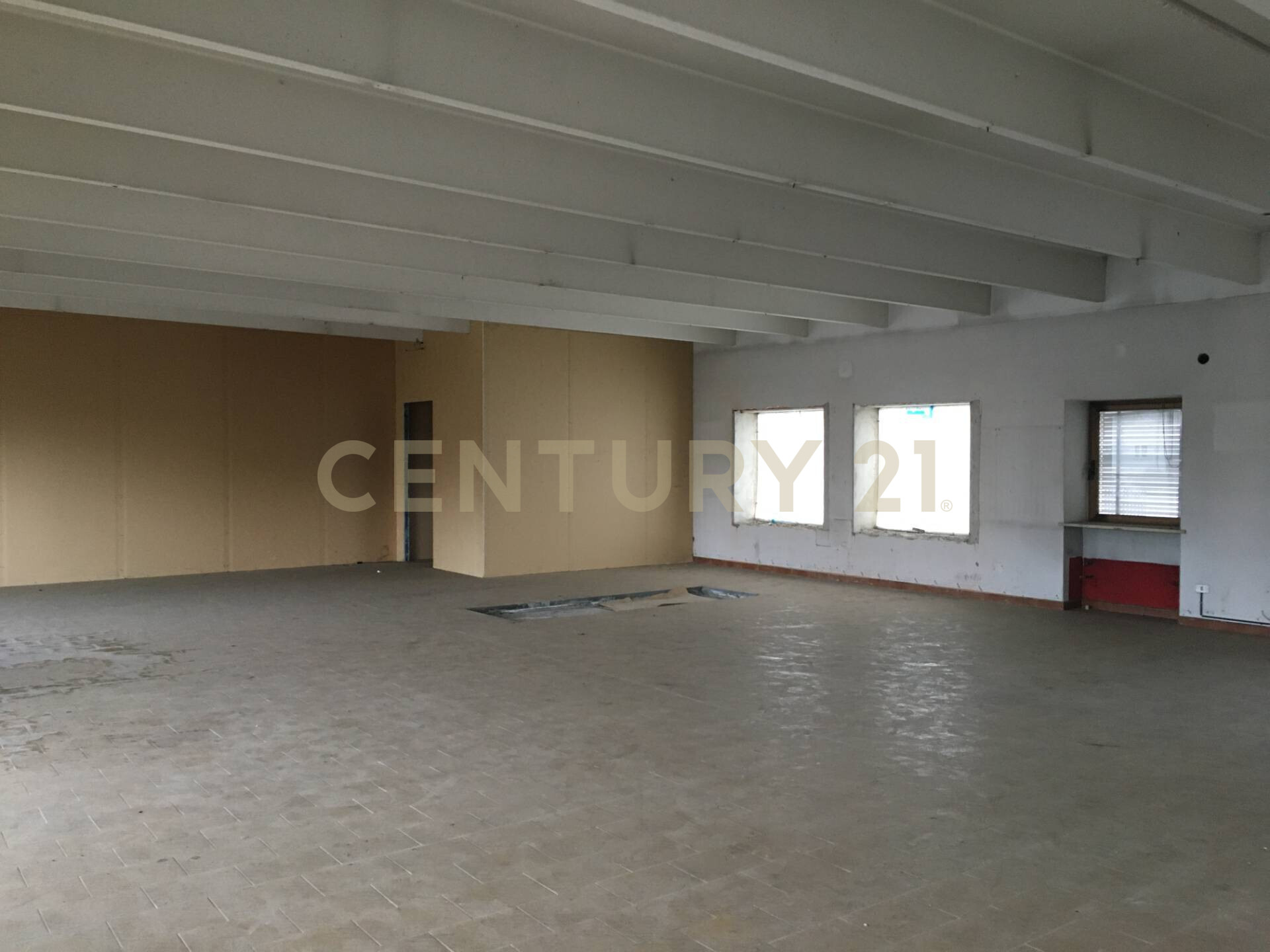 Ufficio con giardino in via vespucci amerigo snc, San Martino Buon Albergo