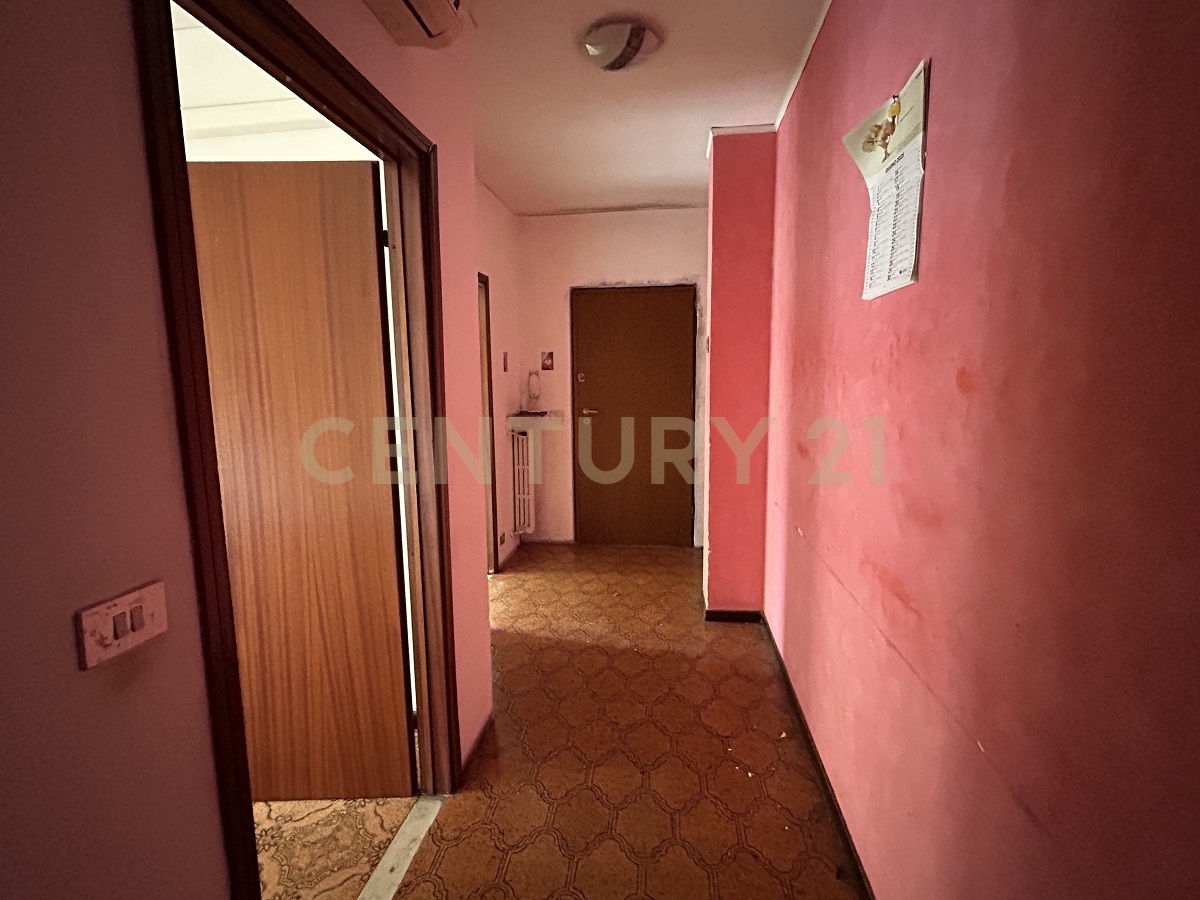 Appartamento con giardino in via merano 7, Verona