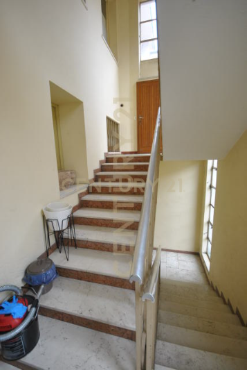 Stabile/Palazzo con giardino in via molini 36, Valdobbiadene