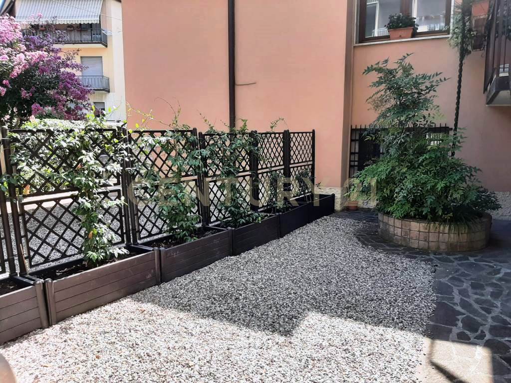 Casa indipendente con giardino in via giacomo favretto, Verona