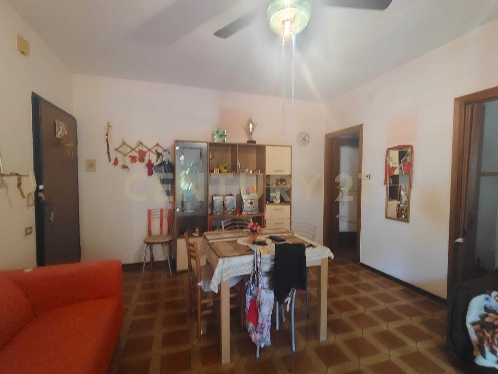 Quadrilocale da ristrutturare in via giovanni xxiii 2, Mozzecane