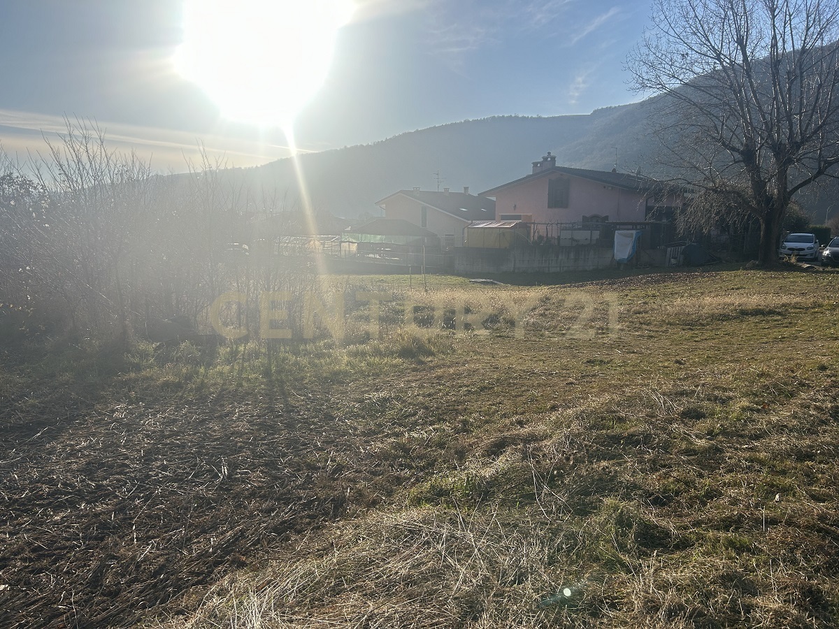 Terreno Edificabile con giardino in via don giovanni calabria 2, Tregnago