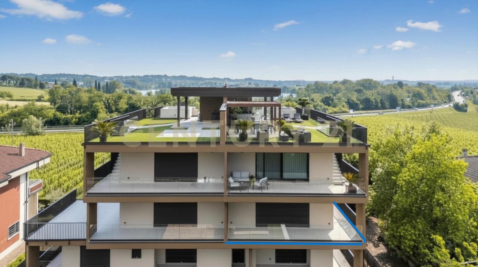 Appartamento con giardino in via bell'italia, Peschiera del Garda