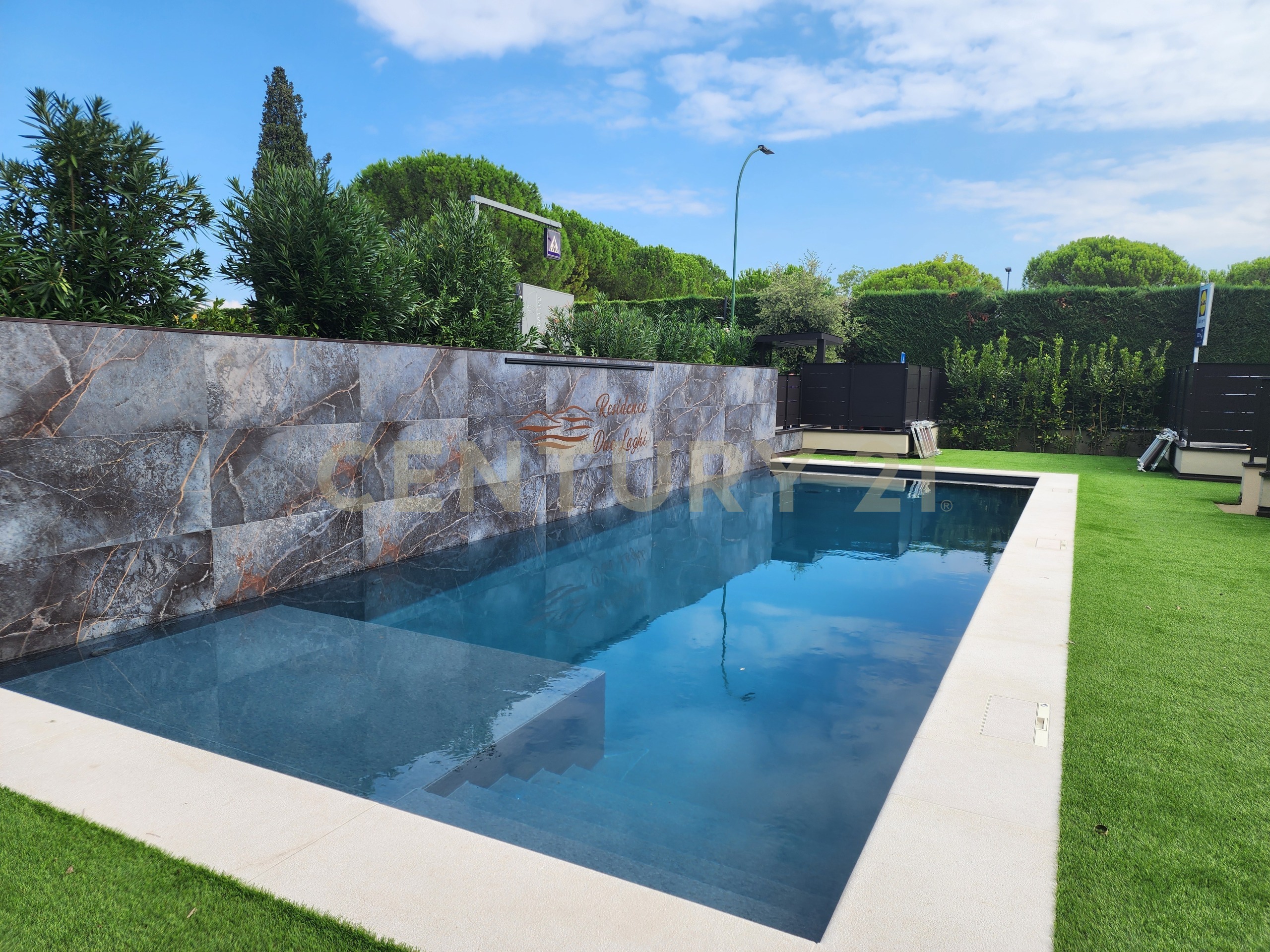 Appartamento con giardino in via bell'italia, Peschiera del Garda