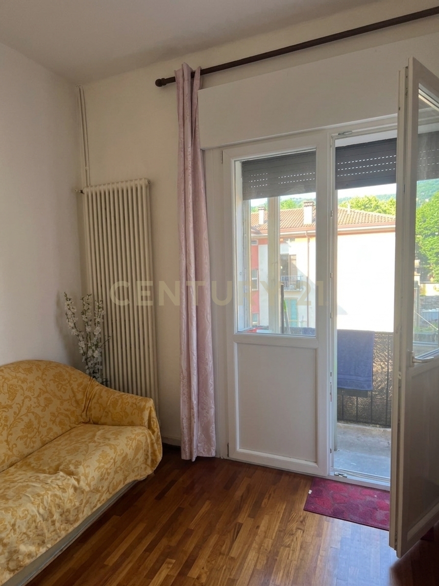 Trilocale con giardino in via somalia, Valdagno