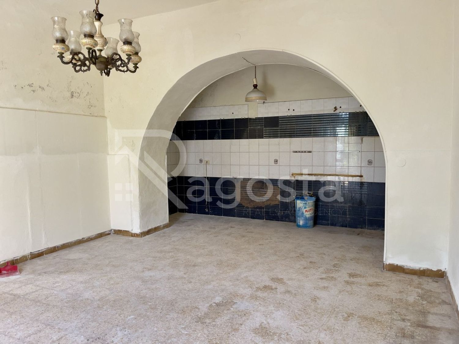 Appartamento in vendita a Salerno, Fuorni