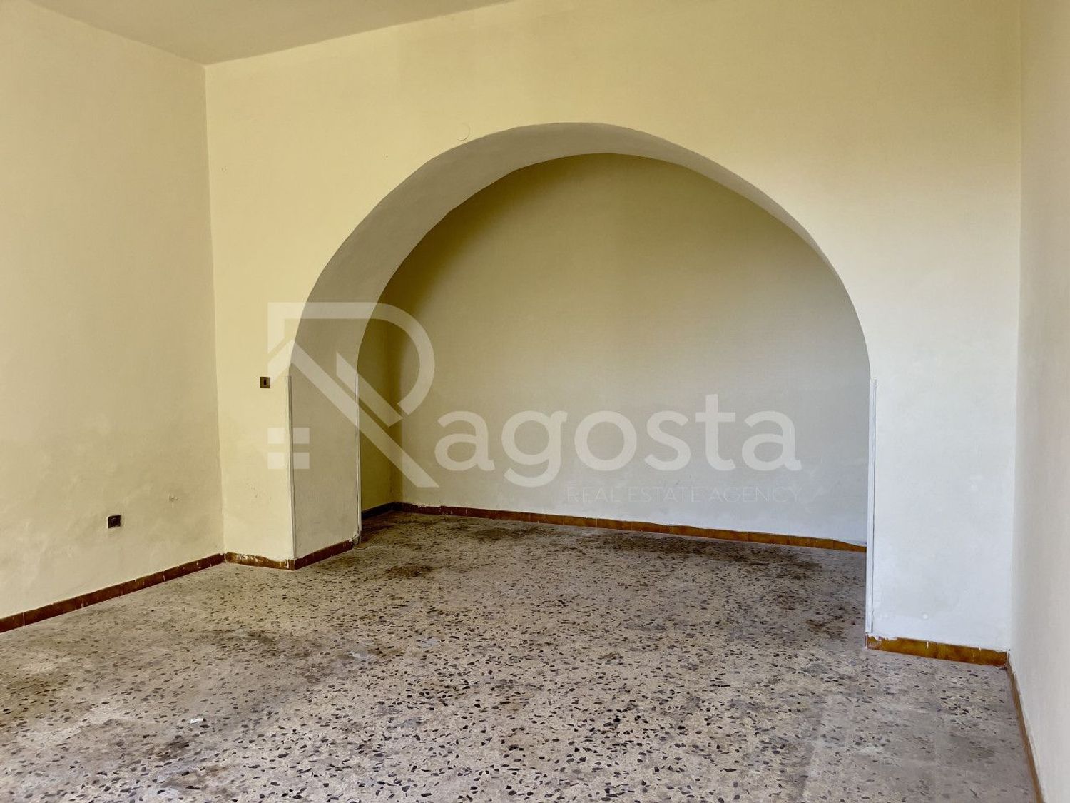 Appartamento in vendita a Salerno, Fuorni