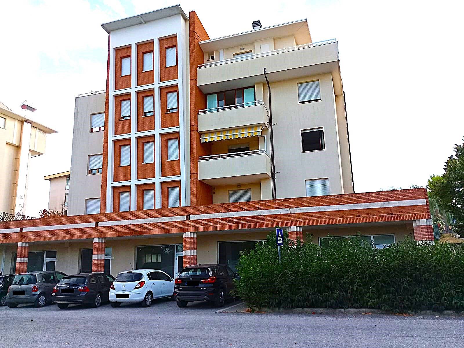 Studio/Ufficio in vendita a Nereto, Certosa