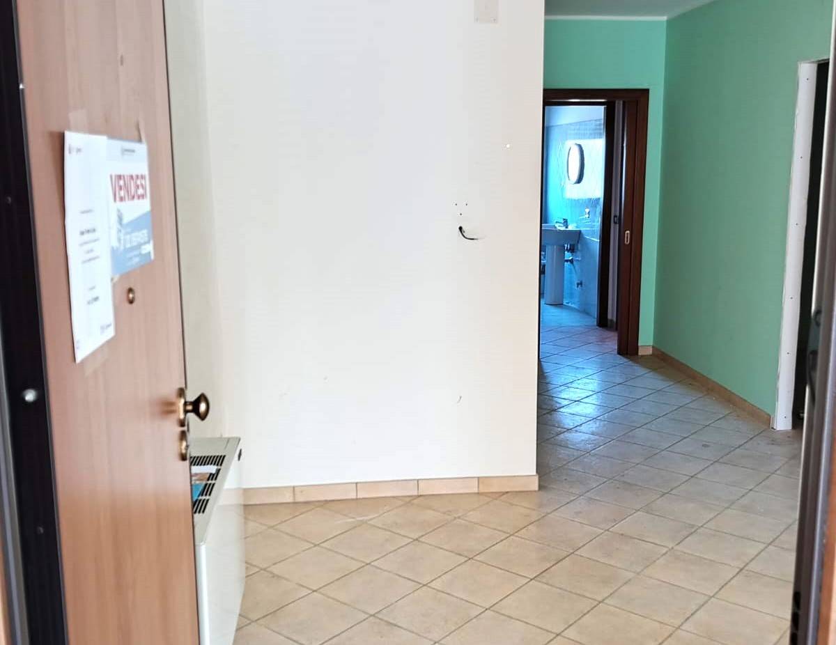 Studio/Ufficio in vendita a Nereto, Certosa