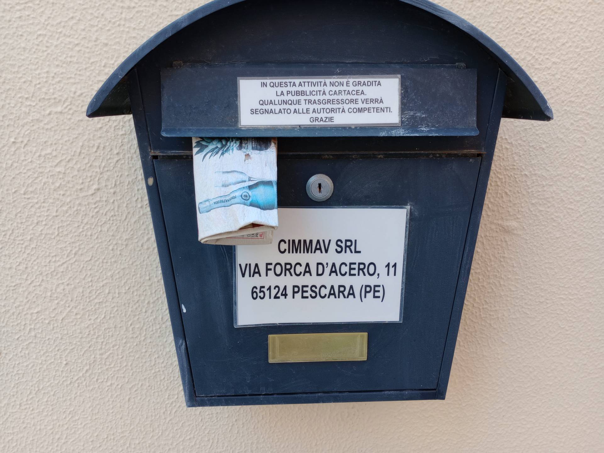 Magazzino in vendita a Pescara, Zona Ospedale