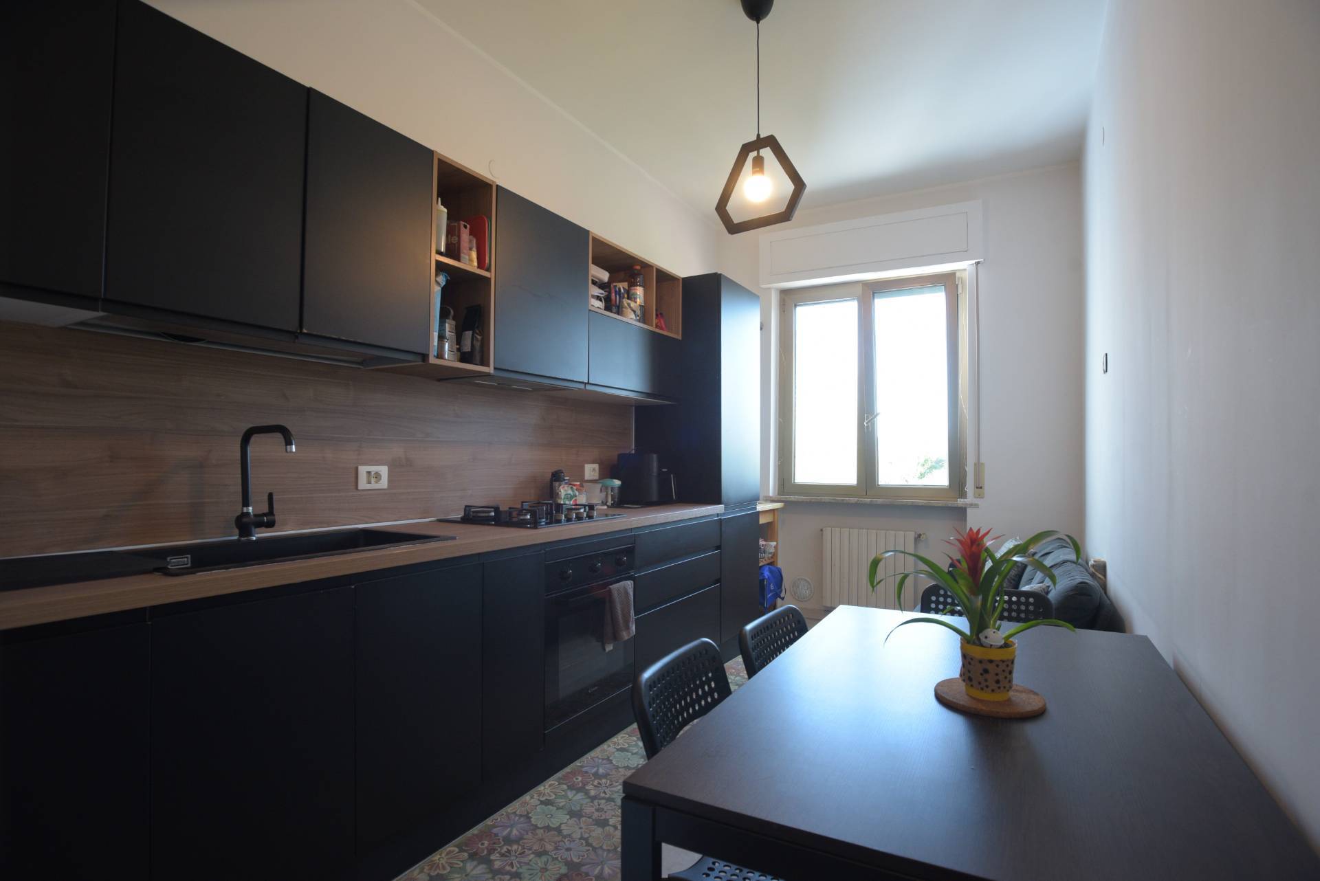 Appartamento in vendita a Pescara, Zona Ospedale