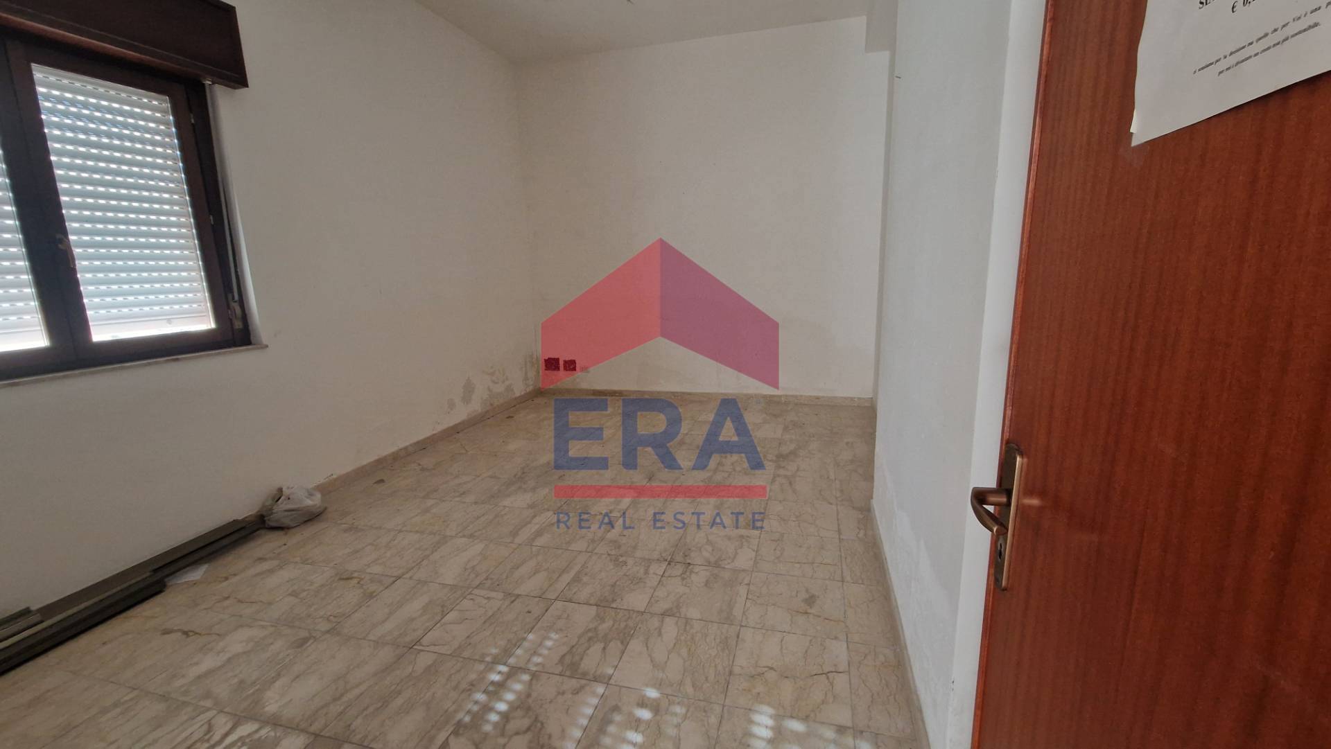 Commerciale Altro in vendita a Trapani, Semi periferia