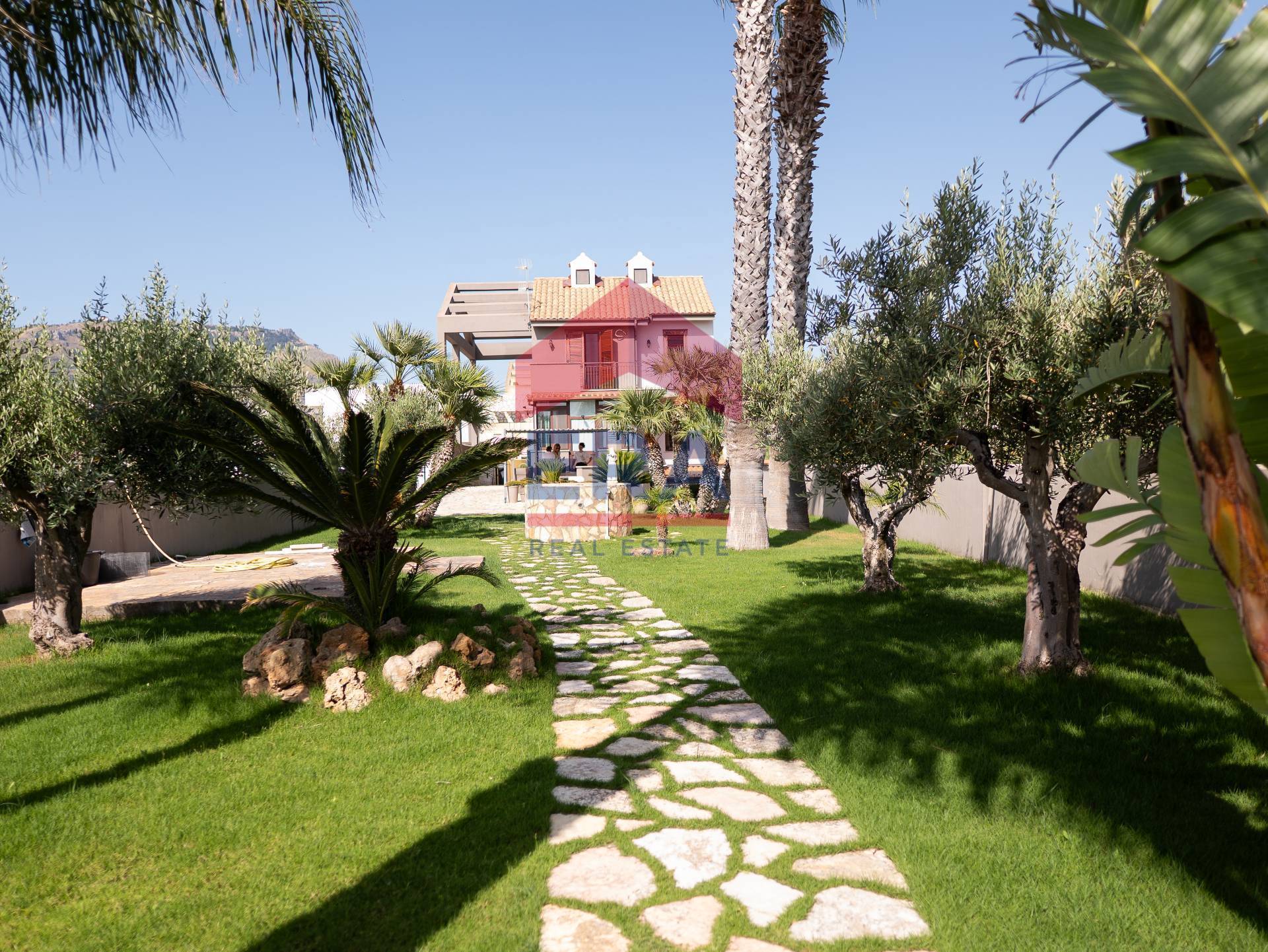 Villa a schiera in vendita a Trapani, Semi periferia