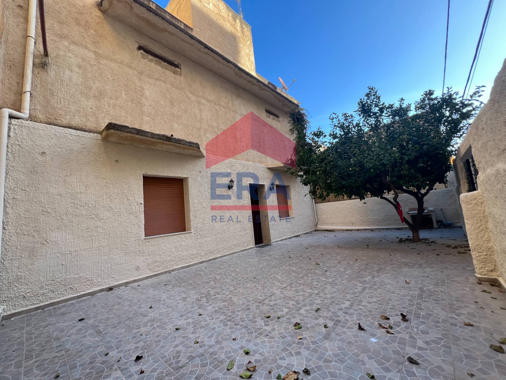 Casa Indipendente in vendita a Trapani, Zona pregiata