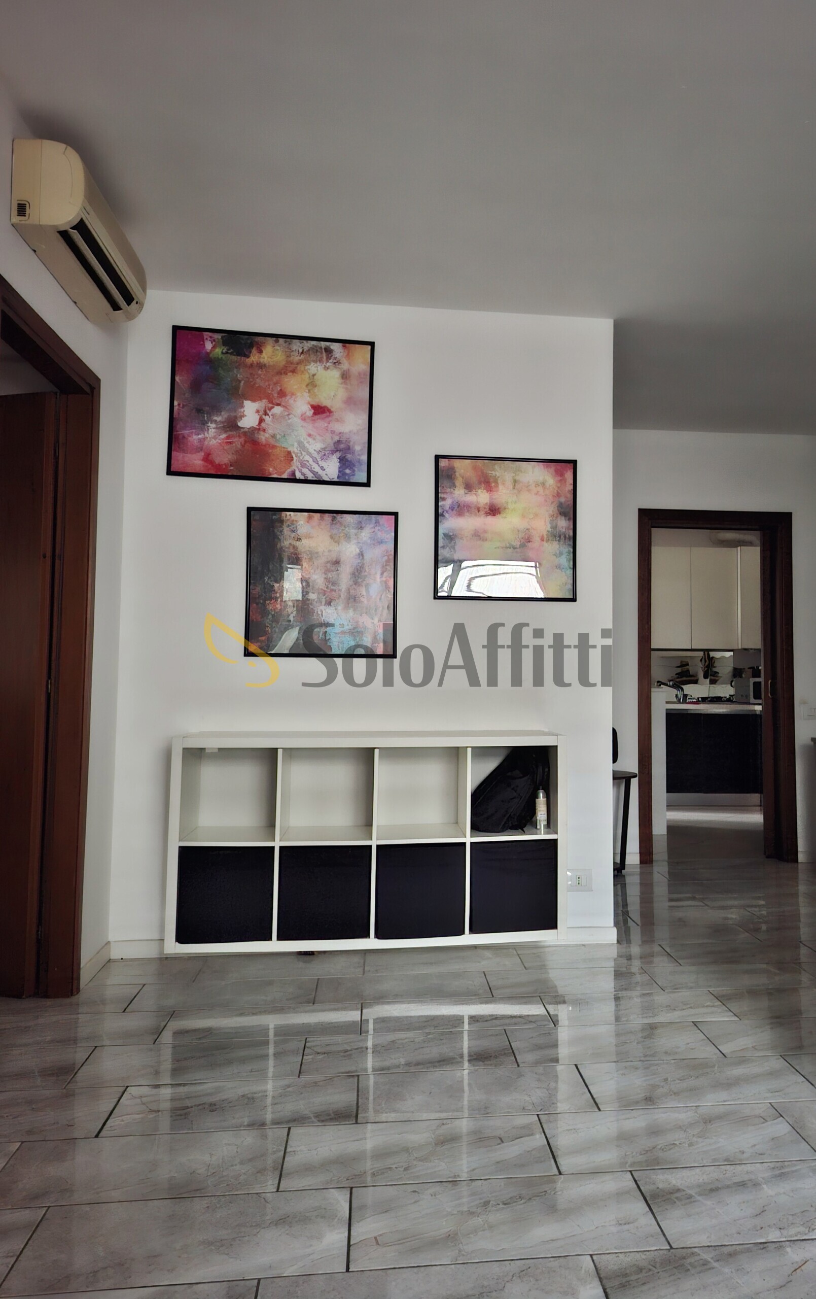 Trilocale con box in via n. copernico 28, Lissone