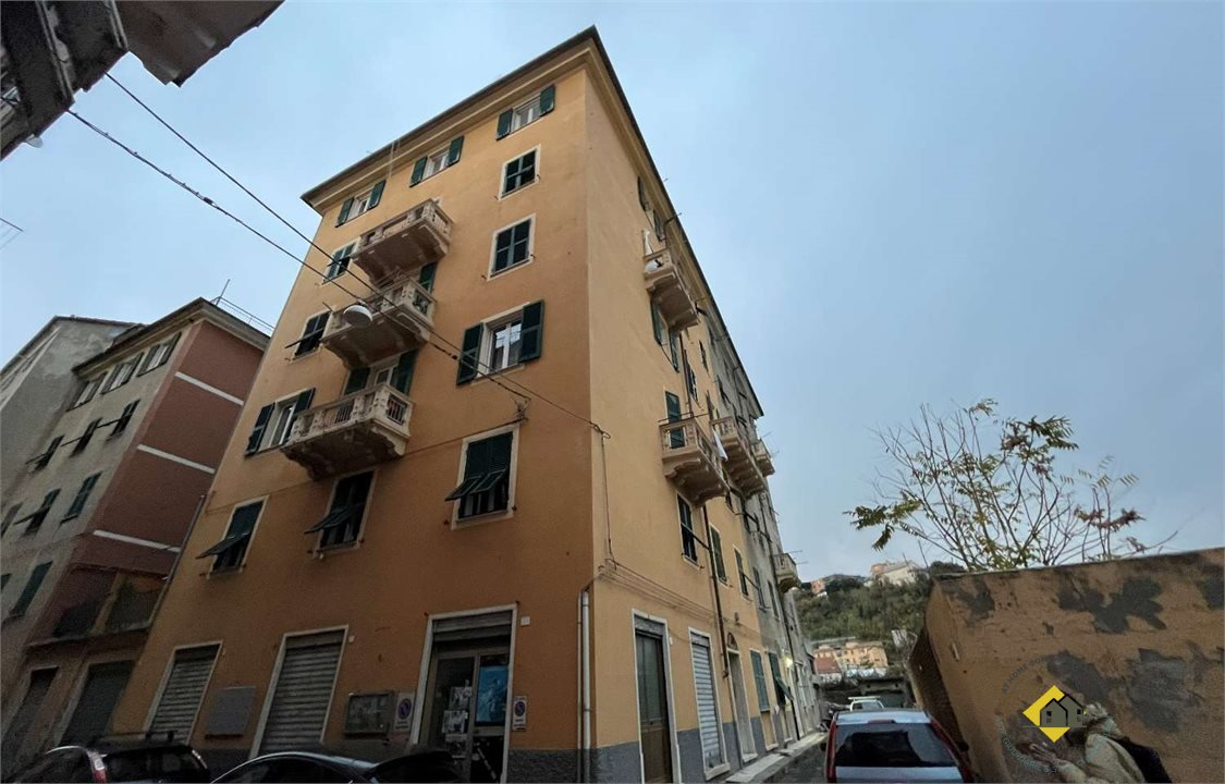 Quadrilocale in vendita a Genova
