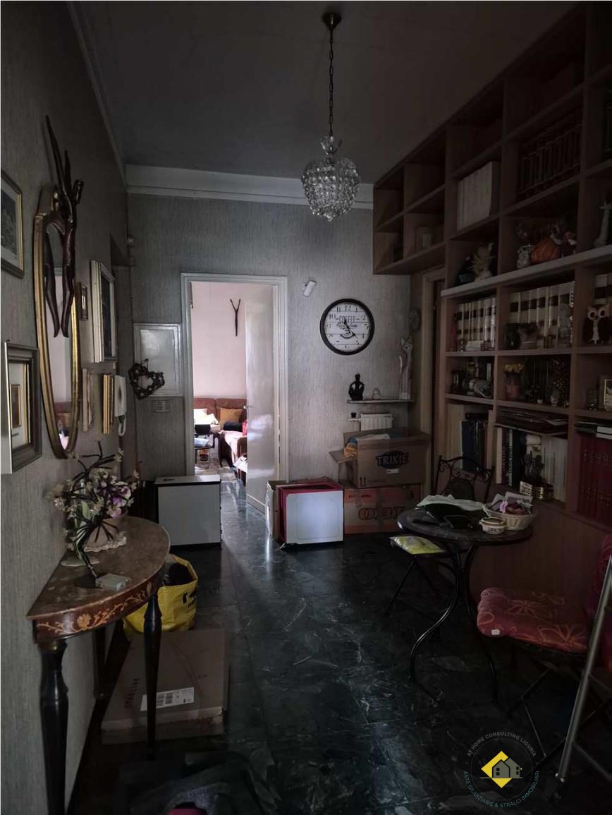 Appartamento in vendita a Genova