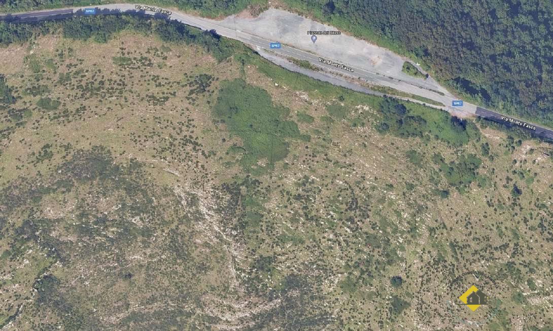 Terreno in vendita a Genova