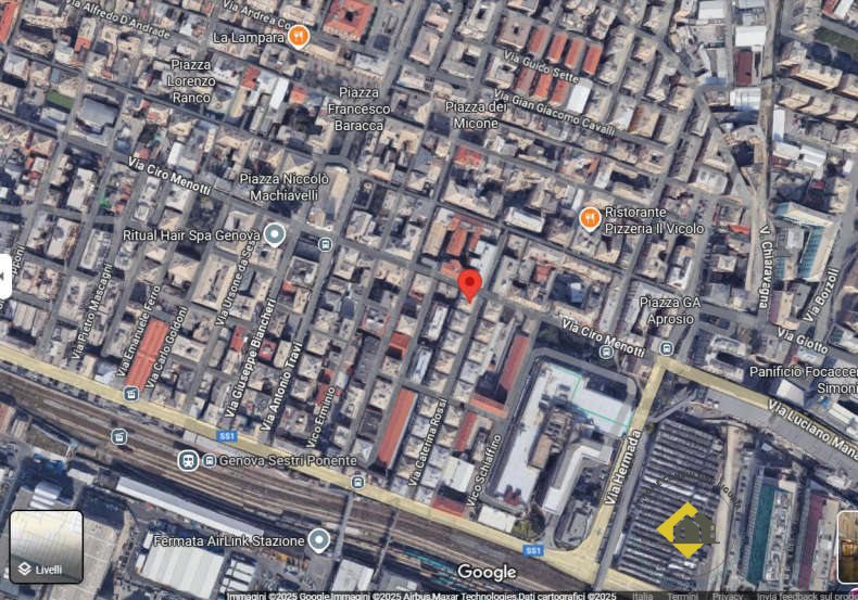 Quadrilocale in vendita a Genova