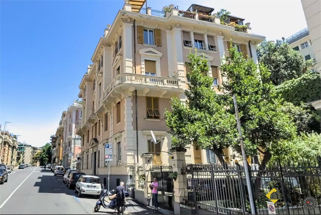 Appartamento in vendita a Genova