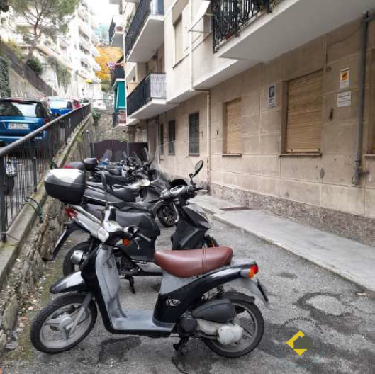 Quadrilocale in vendita a Genova