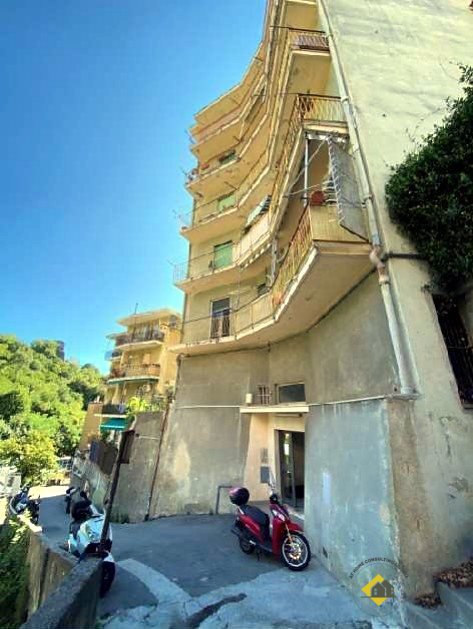 Bilocale in vendita a Genova