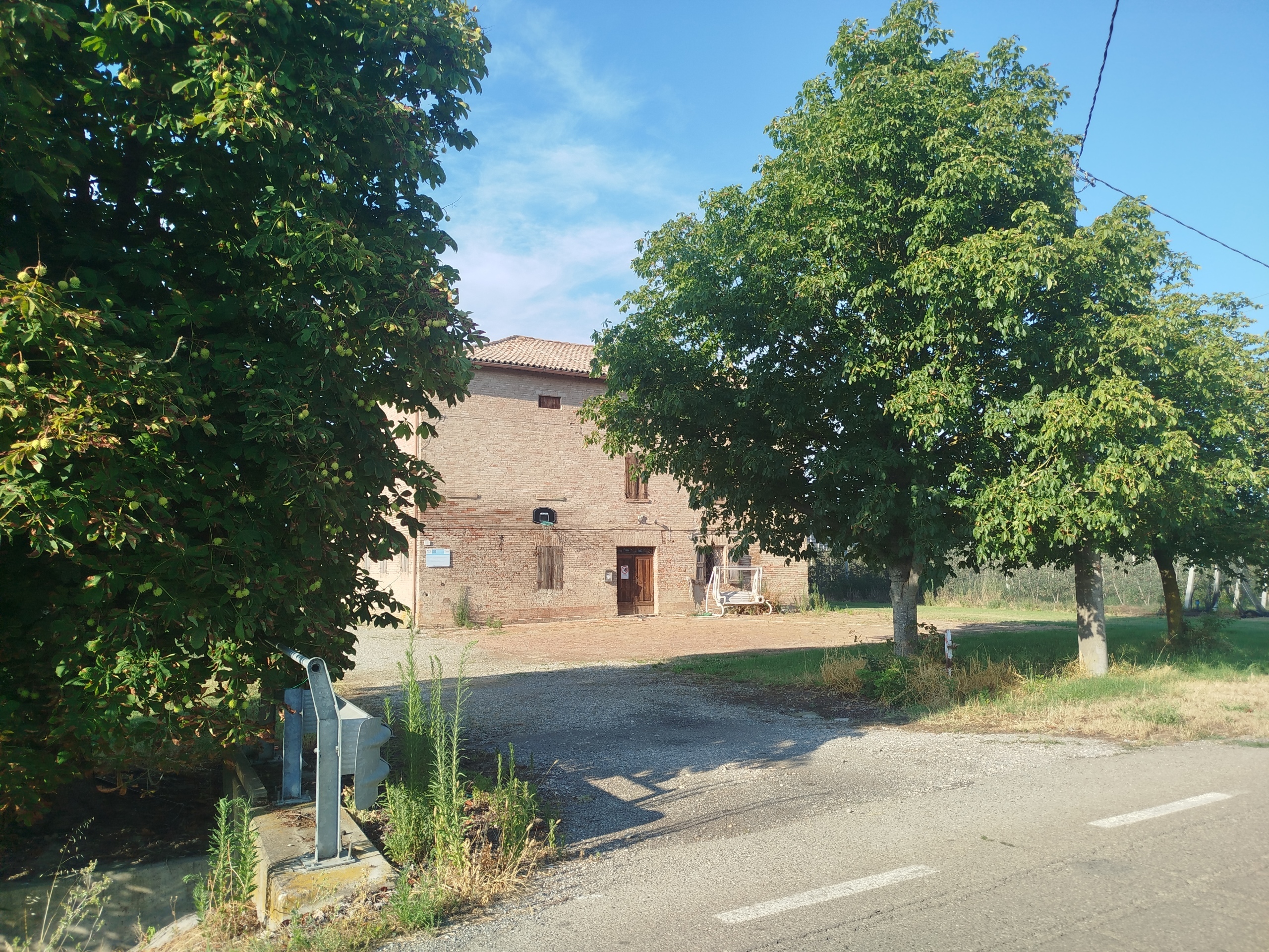 Rustico da ristrutturare in via marchiona 3, Modena