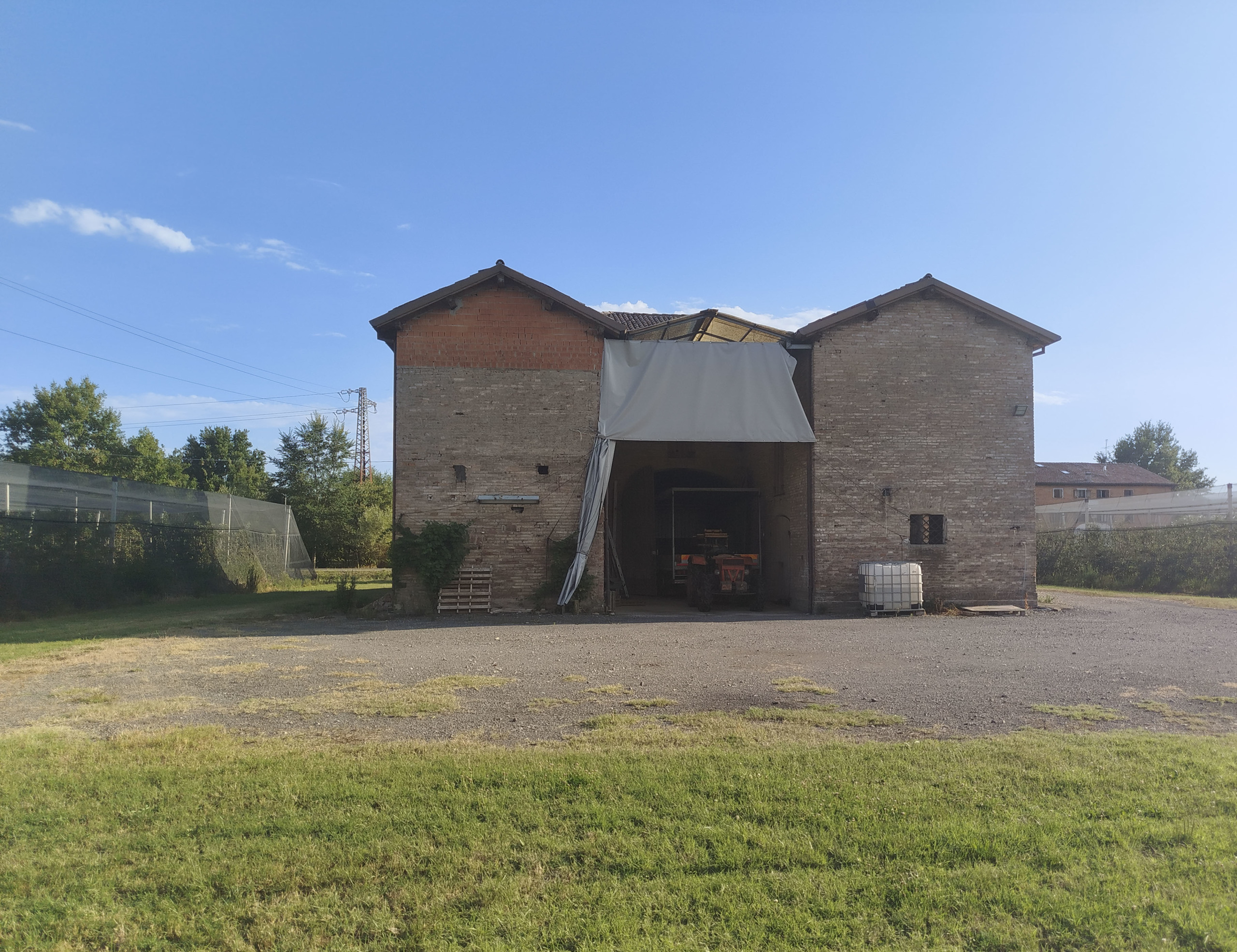 Rustico da ristrutturare in via marchiona 3, Modena