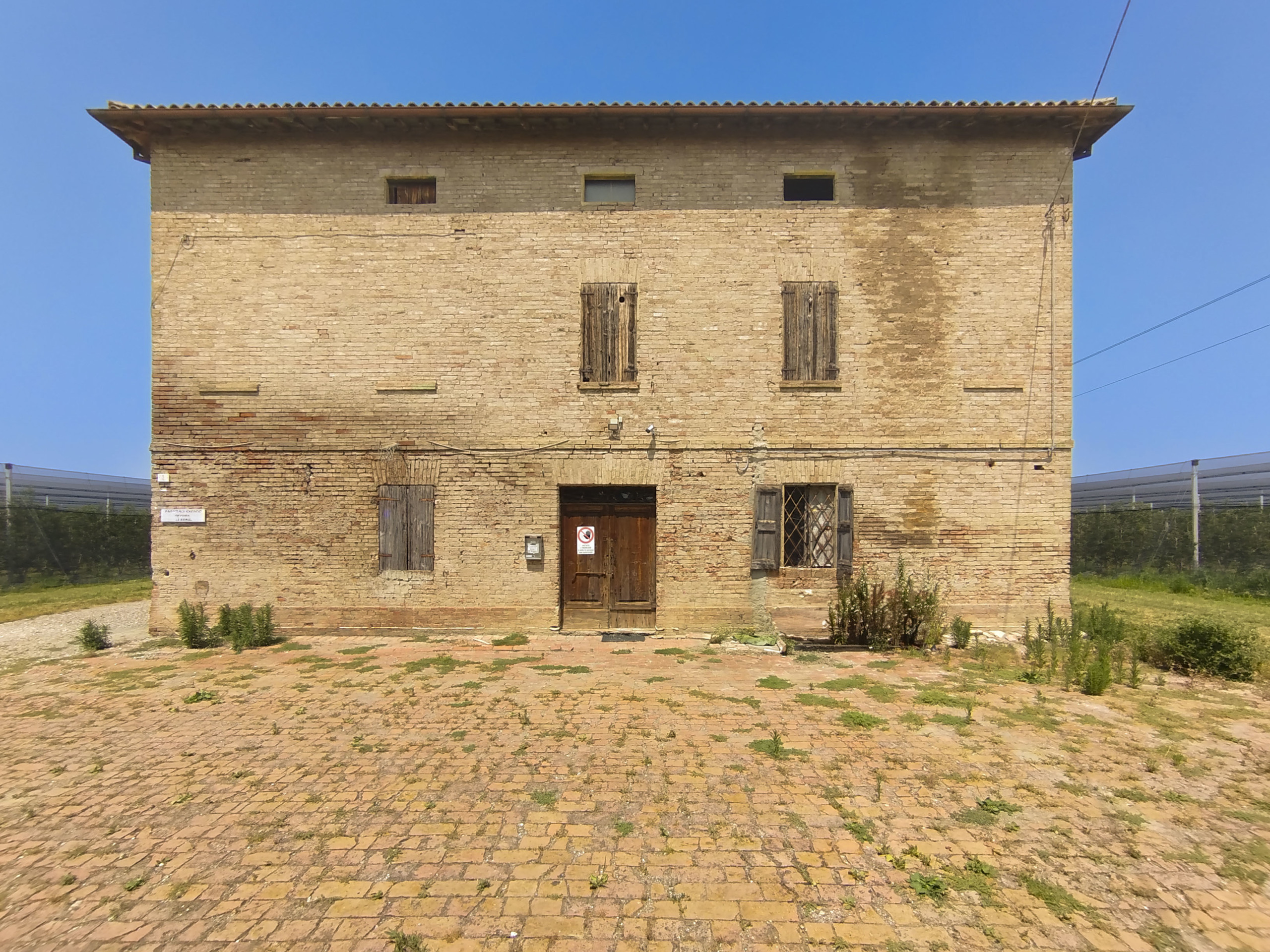 Rustico da ristrutturare in via marchiona 3, Modena