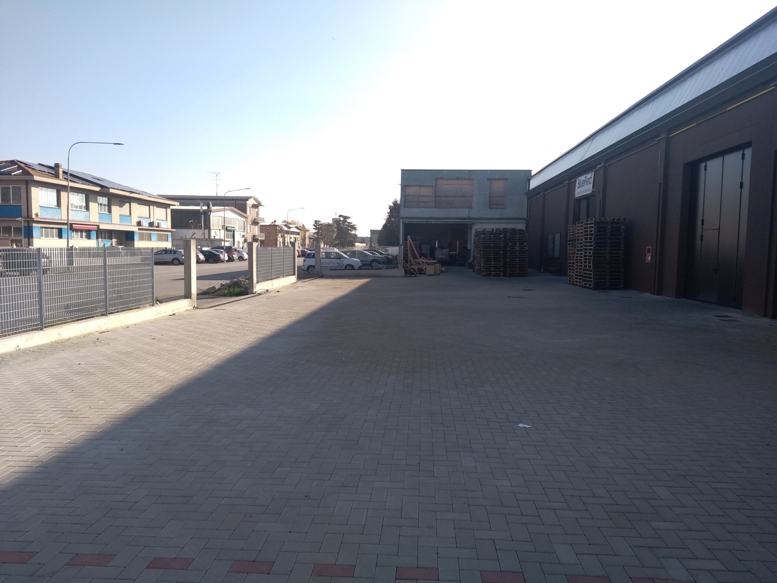 Capannone in vendita in via john fitzgerald kennedy 9, Modena