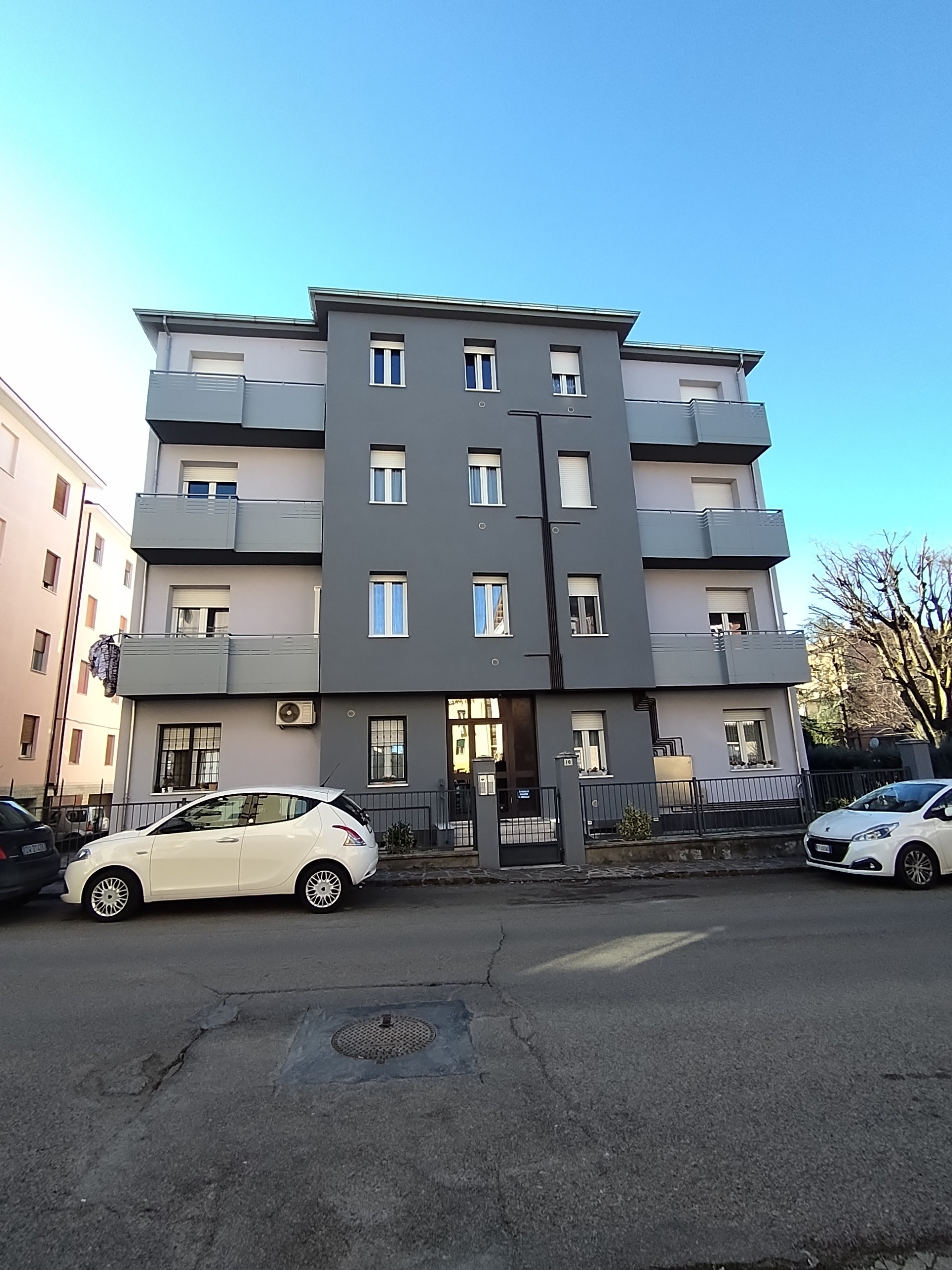 Appartamento ristrutturato in viale fratelli cairoli 10, Sassuolo