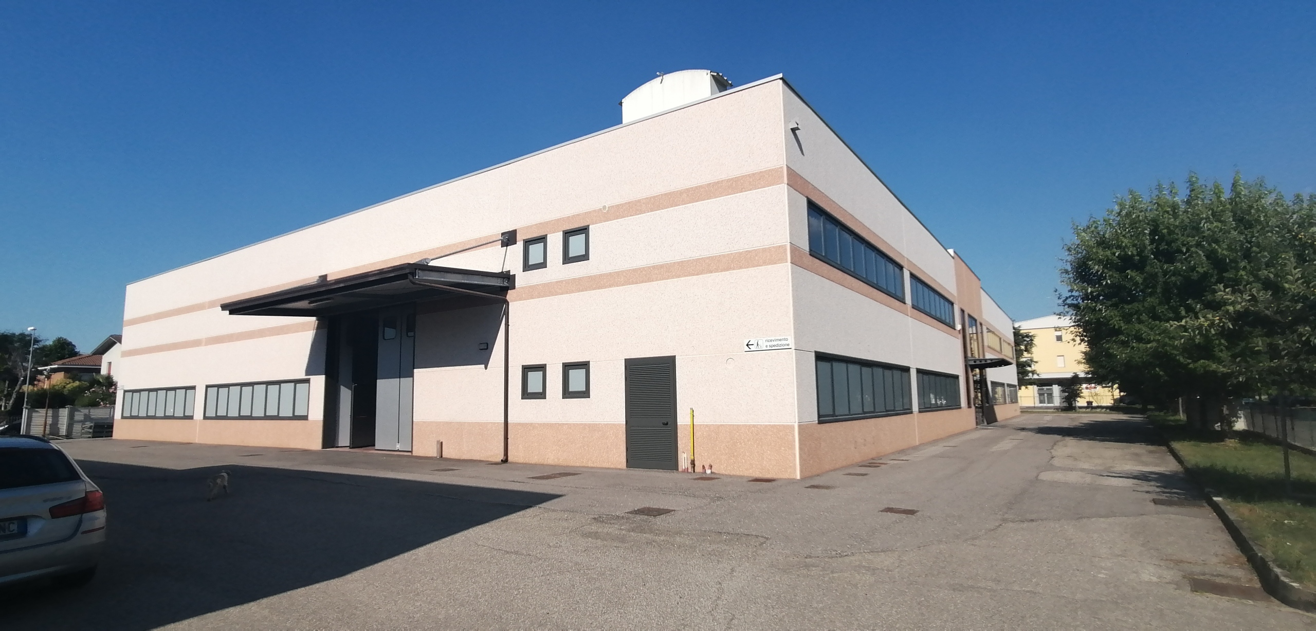 Capannone in vendita a Novi di Modena