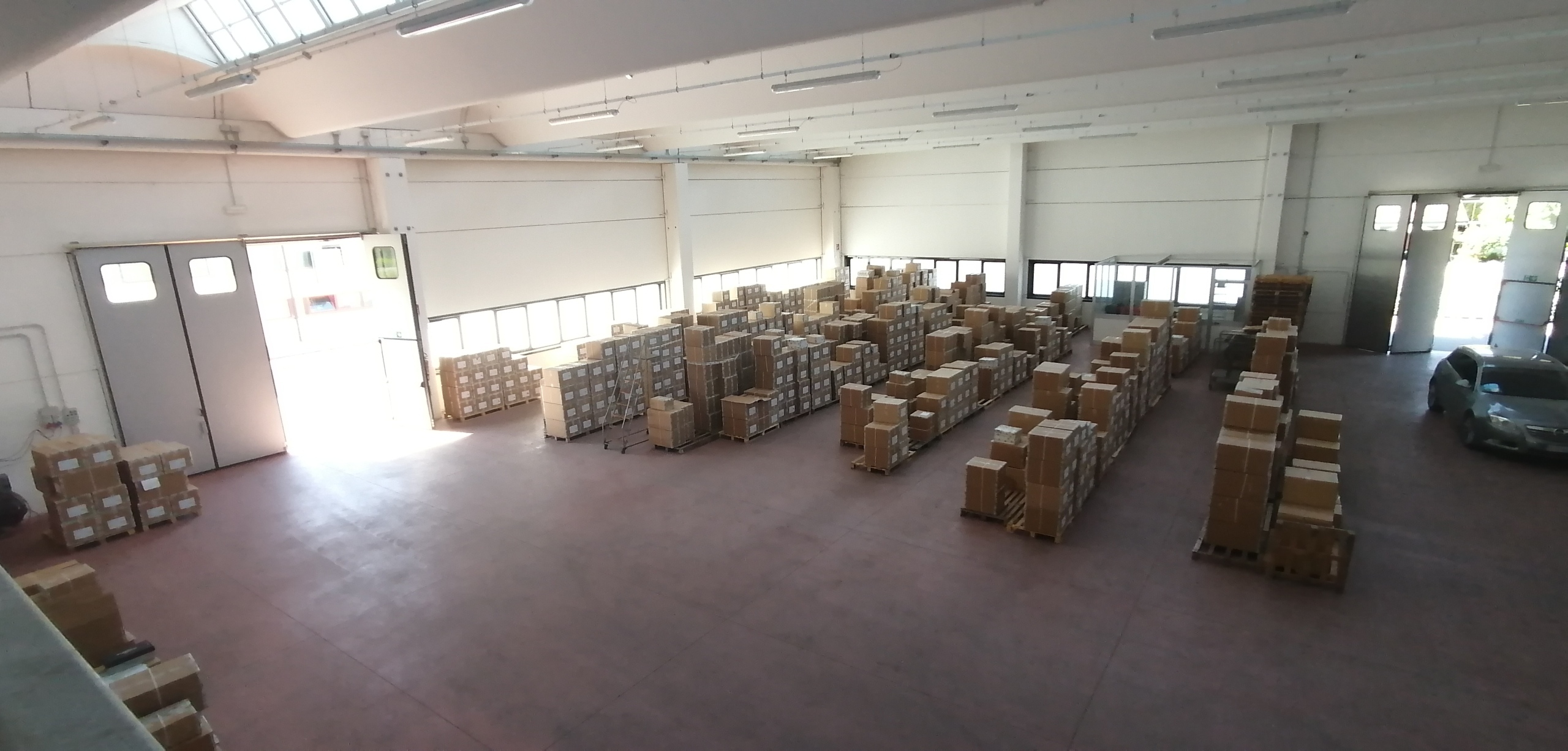 Capannone in vendita a Novi di Modena