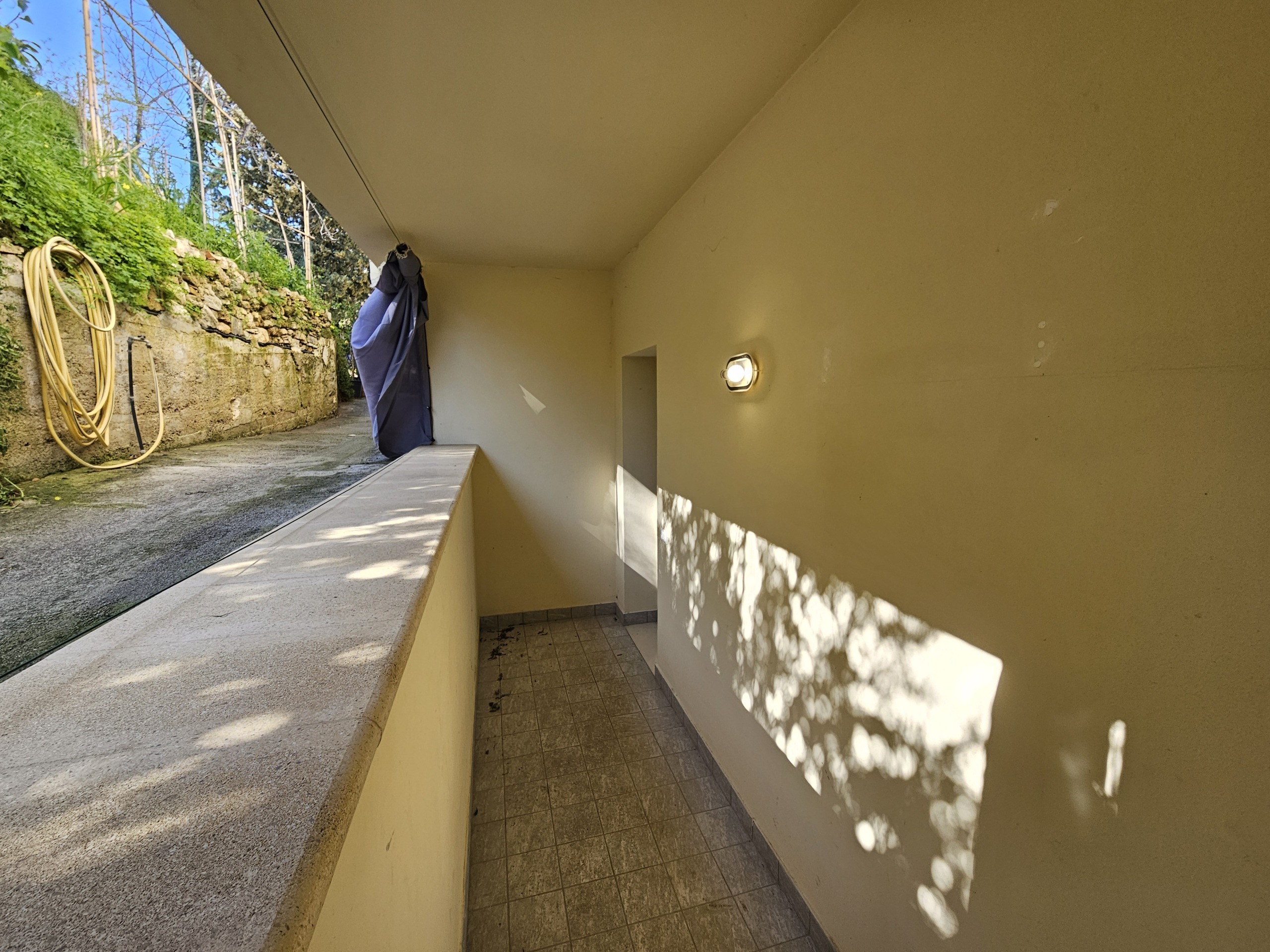 Bilocale con terrazzo in via serra paratore, Monreale