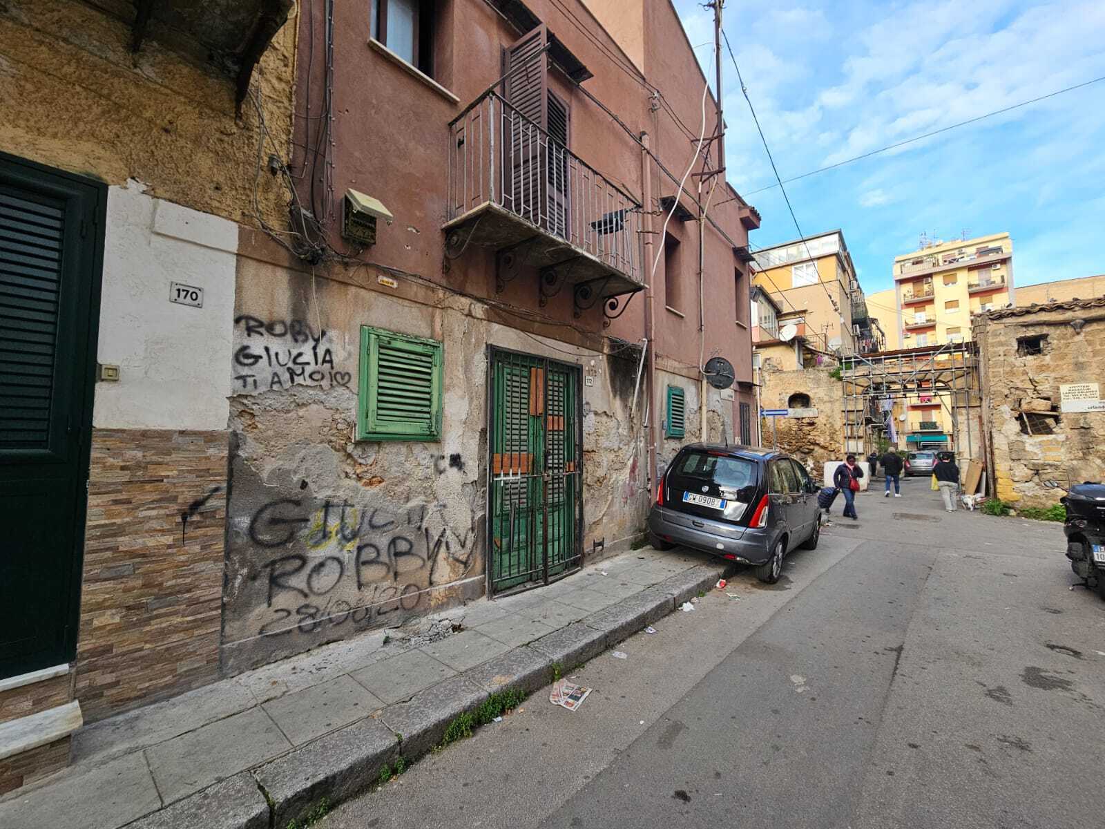 Bilocale in vendita in via crociferi 172, Palermo