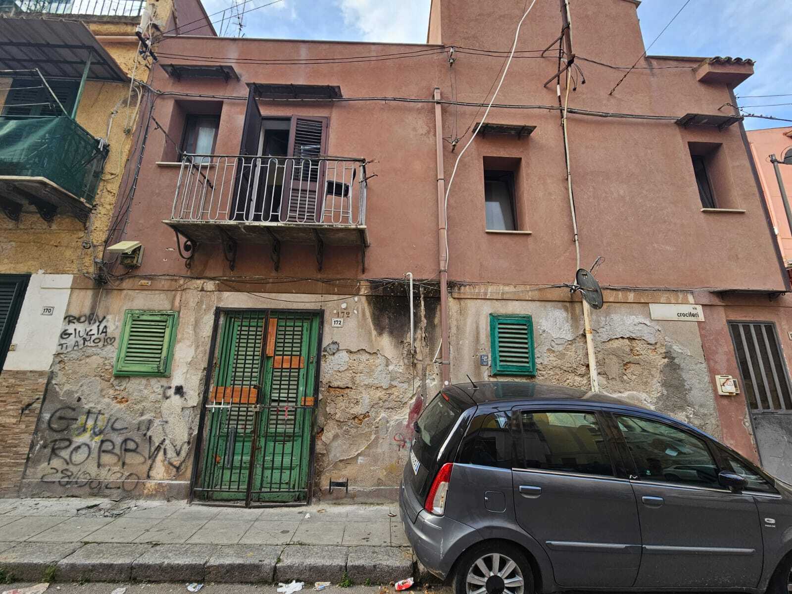 Bilocale in vendita in via crociferi 172, Palermo