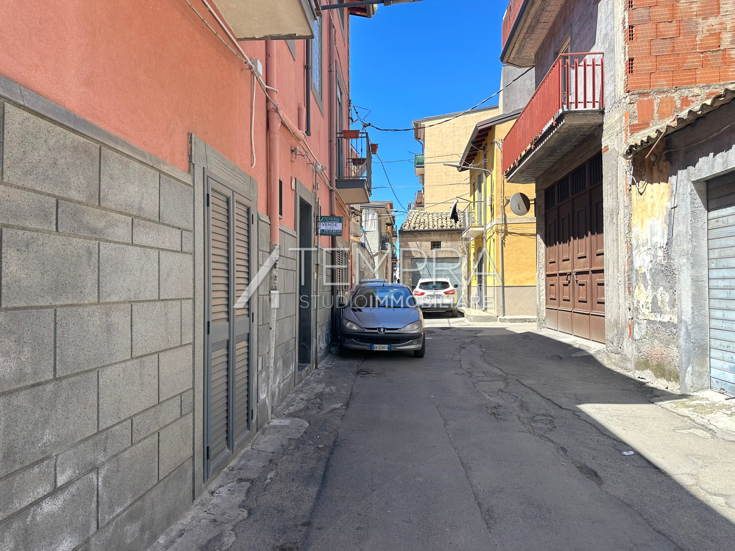 Casa indipendente in vendita a Adrano