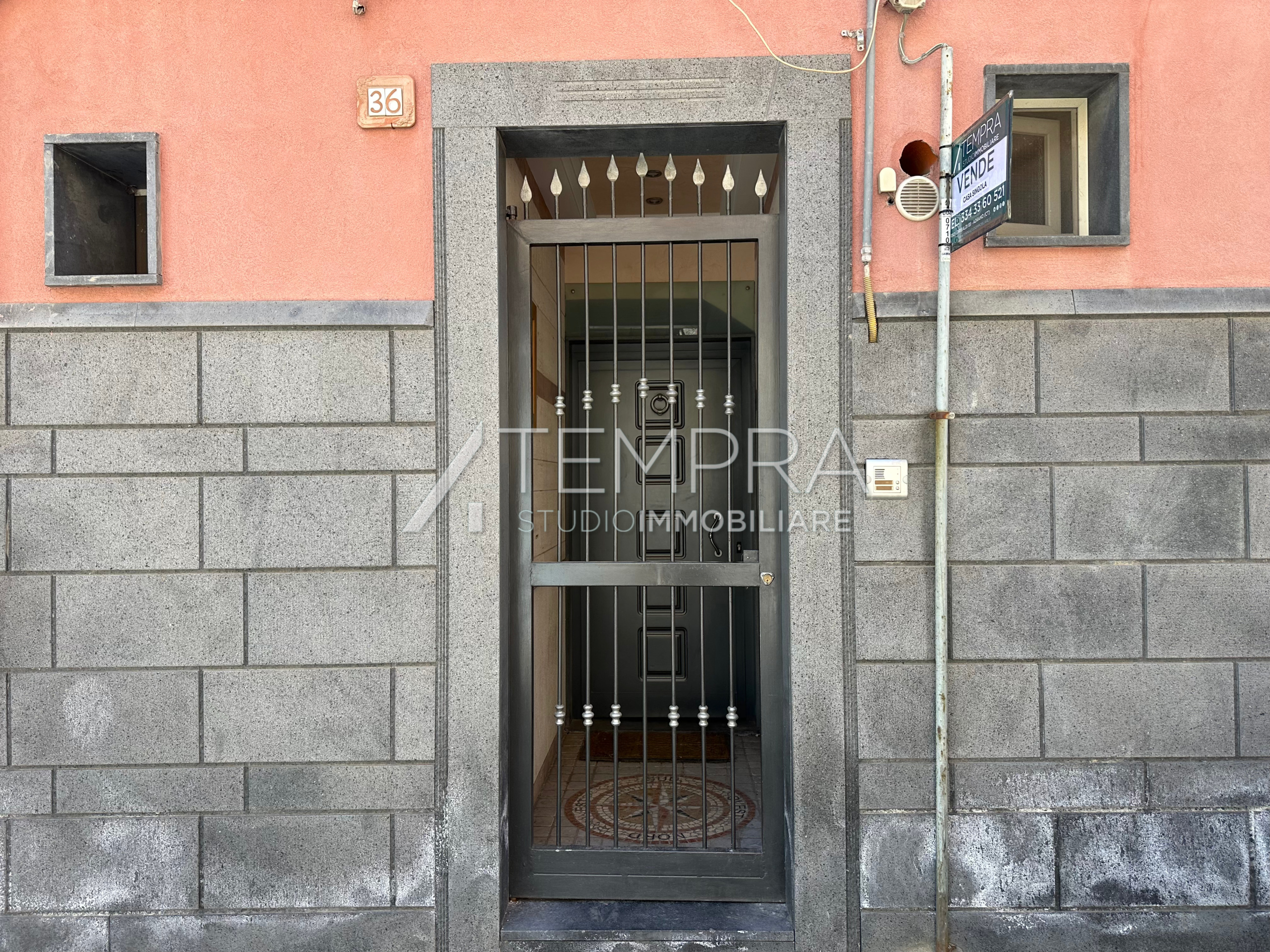 Casa indipendente in vendita a Adrano