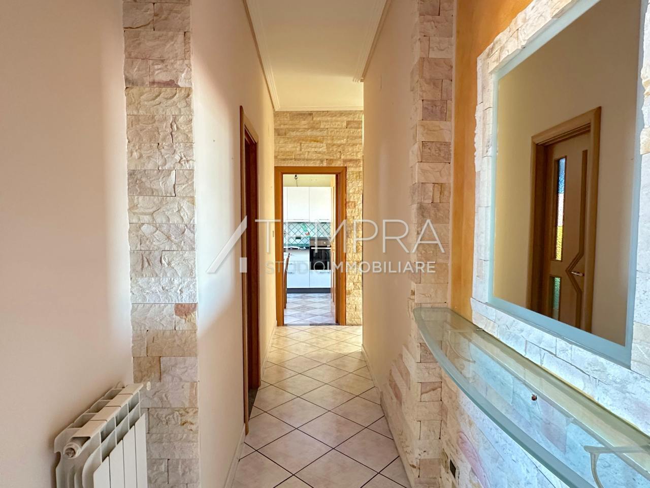 Trilocale in vendita a Adrano