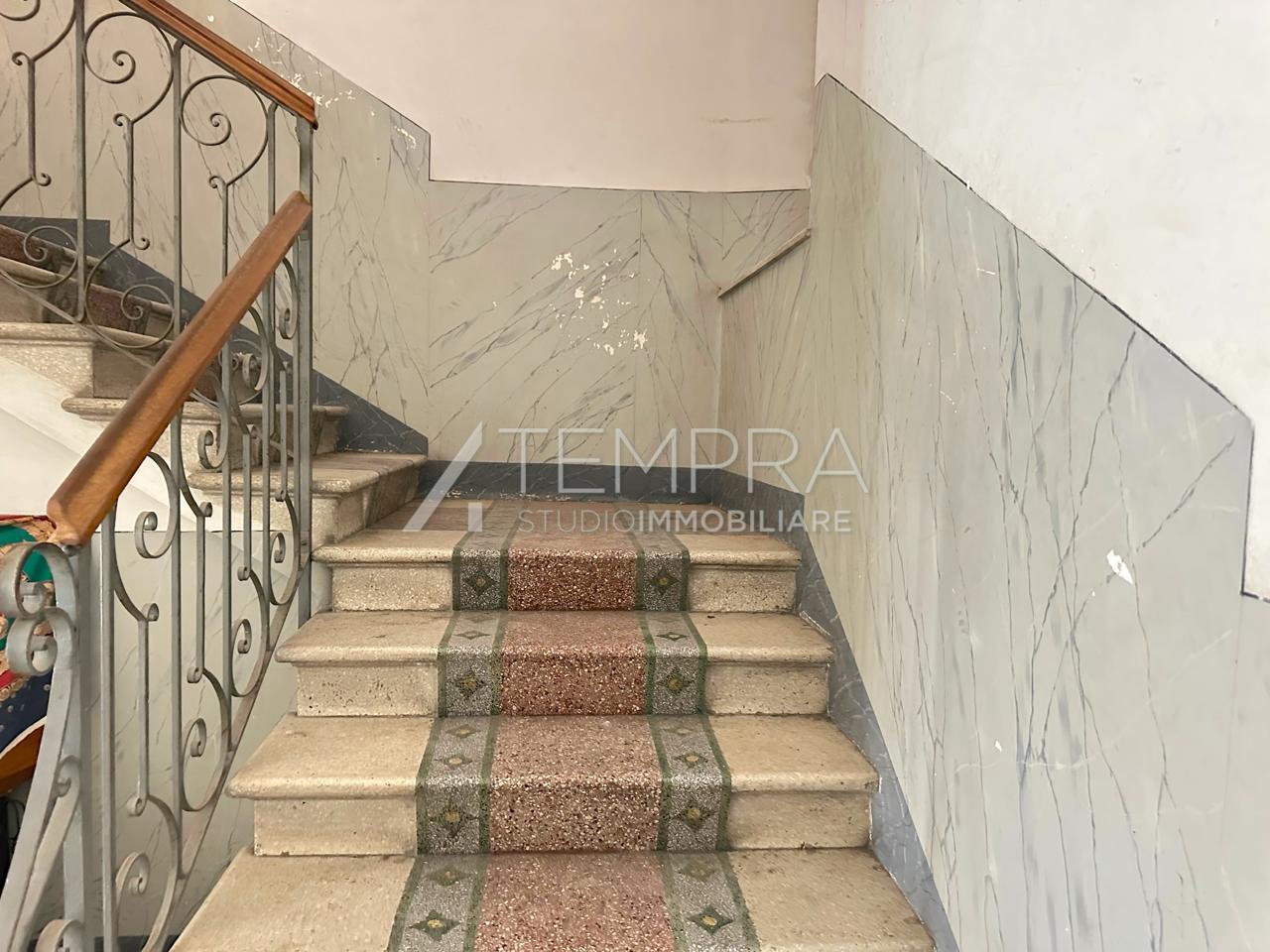 Casa indipendente in vendita in via inzerilli, Adrano